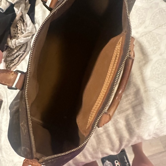 Louis Vuitton Brown Monogram Duffel Bag - Picture 4 of 13